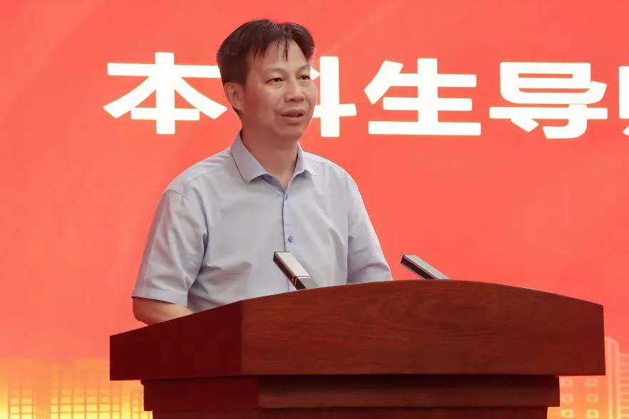 “亚洲最大病院”院长挪动